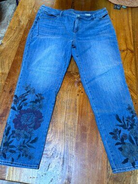 Chicos So Slimming G'friend Floral Hem Ankle Jeans Sterling Indigo  (18-XL) REG